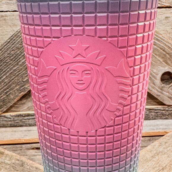 NWT-Starbucks-2024-Valentines Day Tri-Color Gradient Grid-24floz Cold Tumbler - Picture 3 of 8
